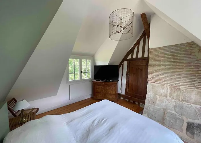 House In Between Houlgate And Deauville Holiday home *